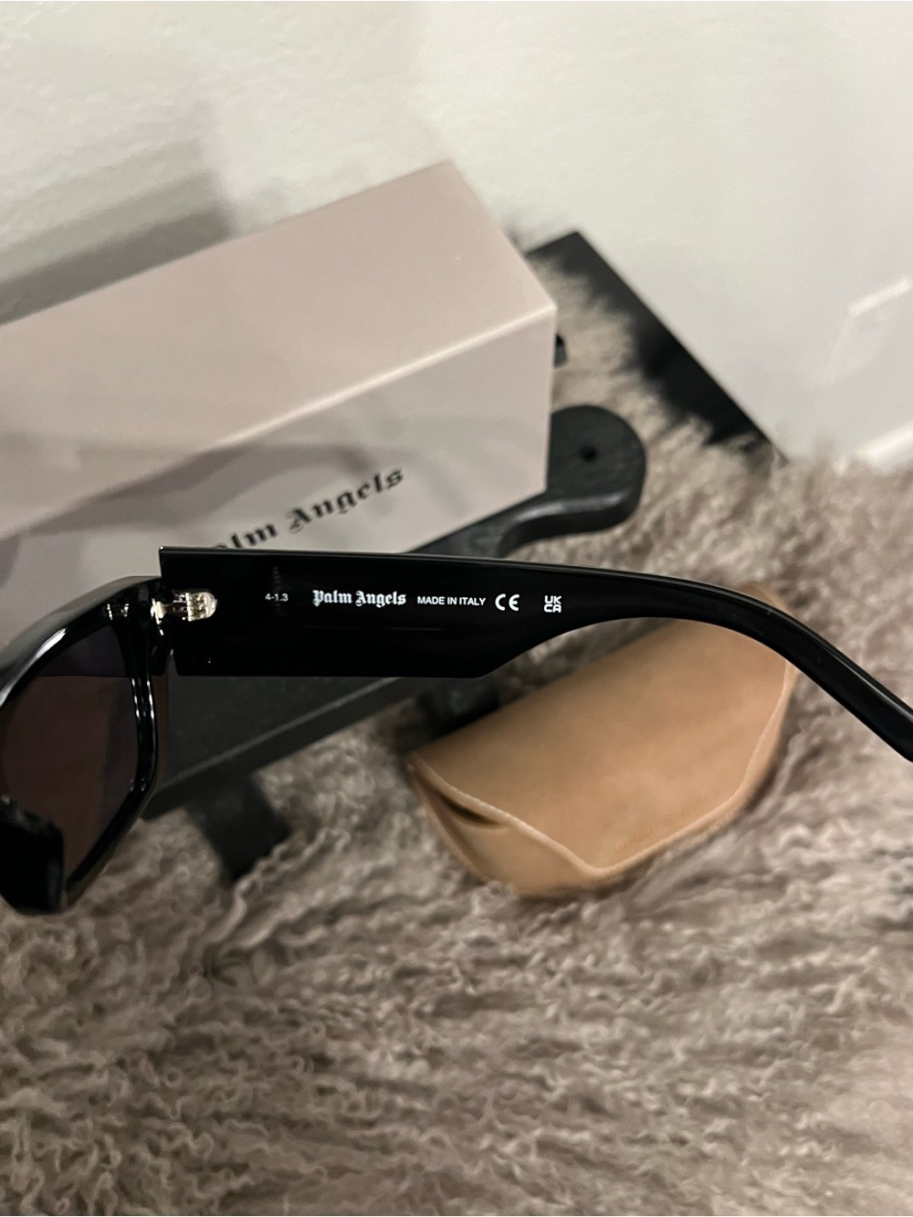 Palm Angels Black Rectangular Logo Sunglasses with White Script - Picture 7 of 7